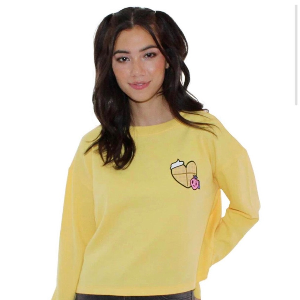 🖤☠️ tokidoki peach waffle house longsleeves 🍑